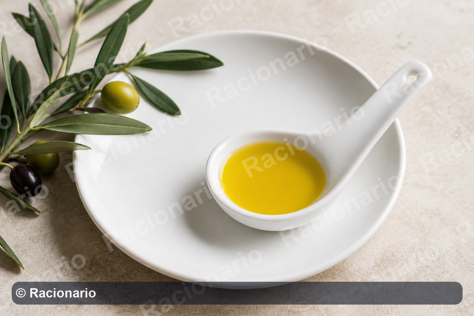 Ración de Aceite de oliva: Ración: 1 cucharada sopera, 10 ml