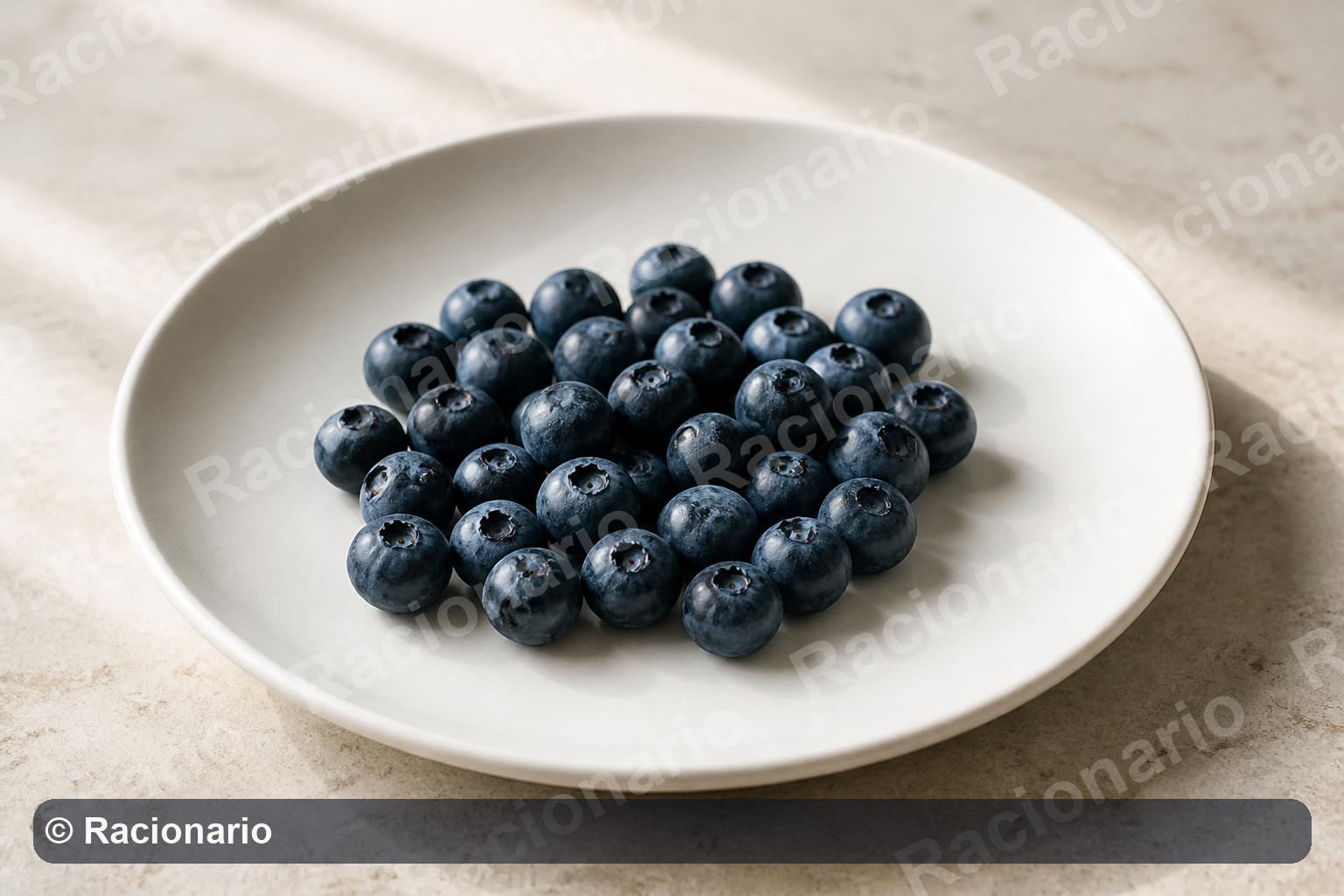 Ración de Arándanos: Raciones: cinco cucharadas soperas, 100 g