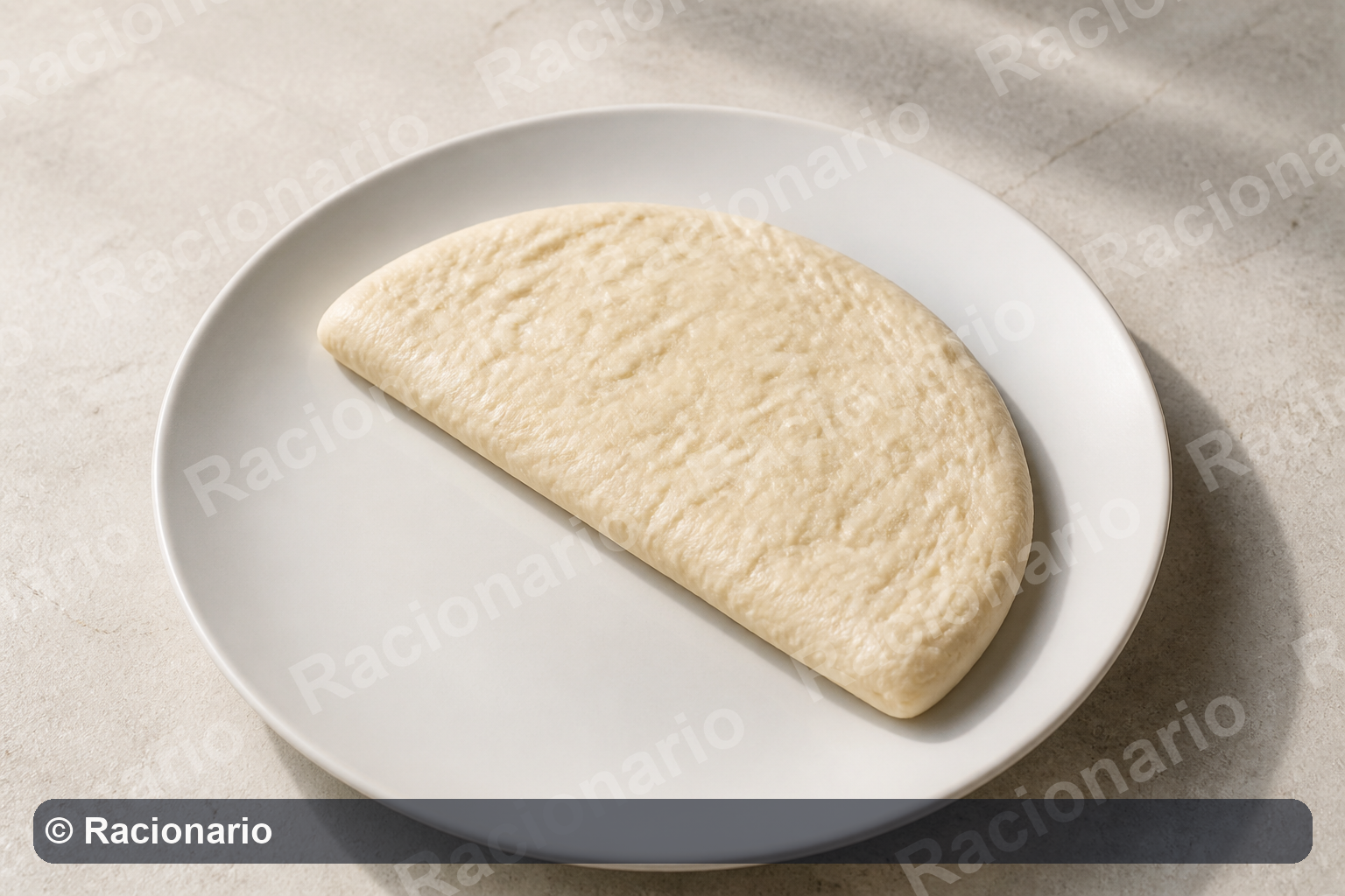 Ración de Base de pizza: Ración: media unidad, 60-70 g