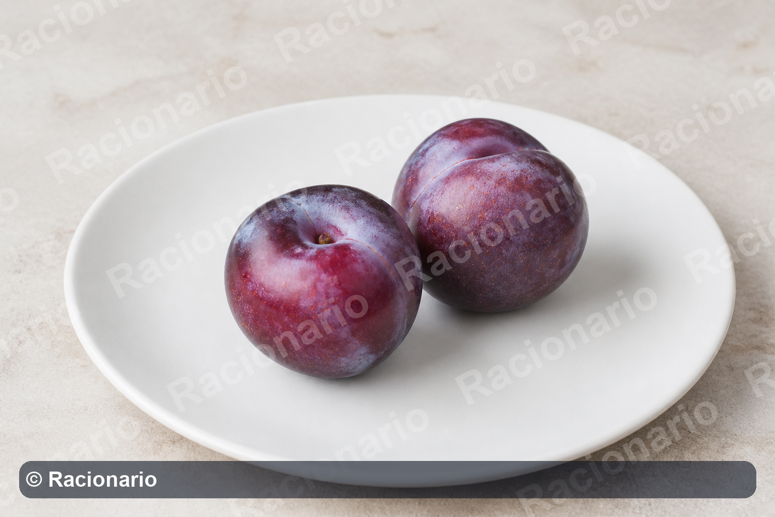 Ración de Ciruela: Ración: dos unidades, 150-200 g
