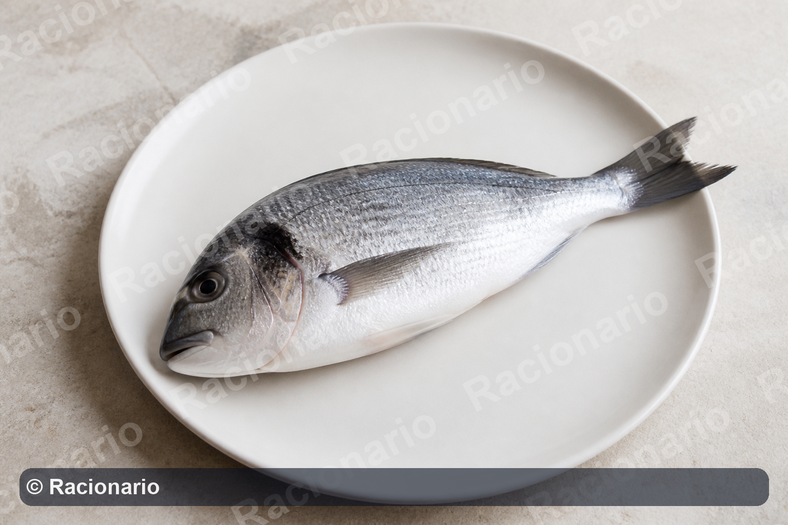 Ración de Dorada: Ración: una unidad limpia, 125 g