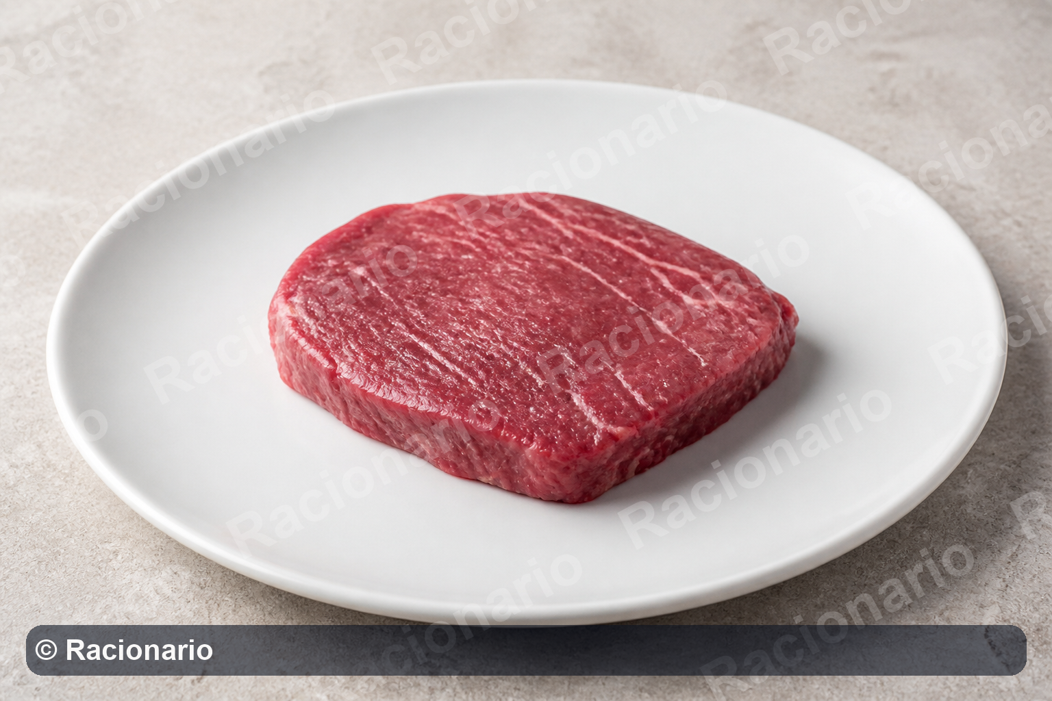 Ración de Filete de ternera: Ración: Filete del tamaño de la palma de la mano, 100 g