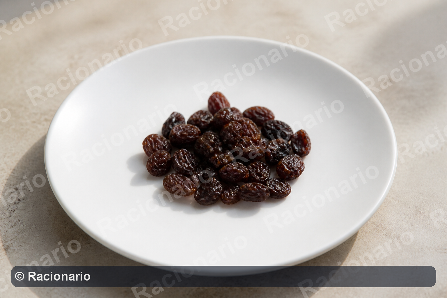 Ración de Pasas: Ración: dos cucharadas soperas, 30 g