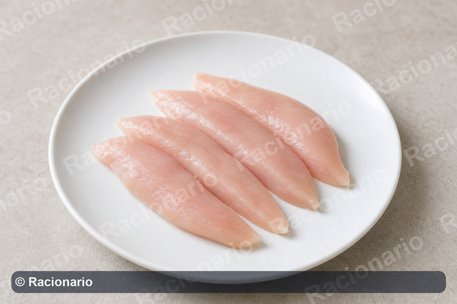 Ración de Pechuga de pavo: Ración: cuatro filetes, 100 g