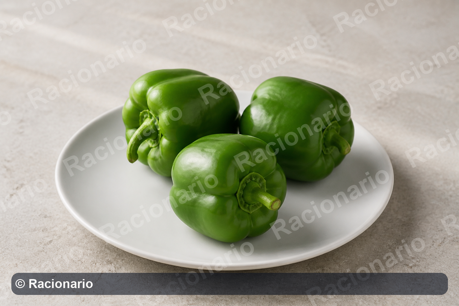 Ración de Pimiento verde: Ración: tres unidades, 200 g
