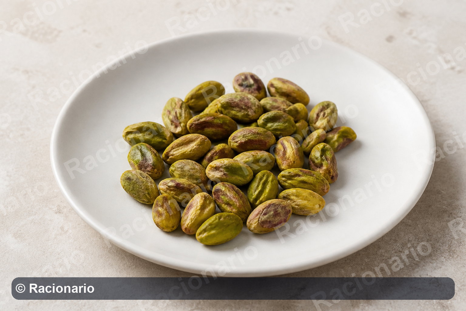 Ración de Pistachos: Ración: tres cucharadas soperas, 30 g