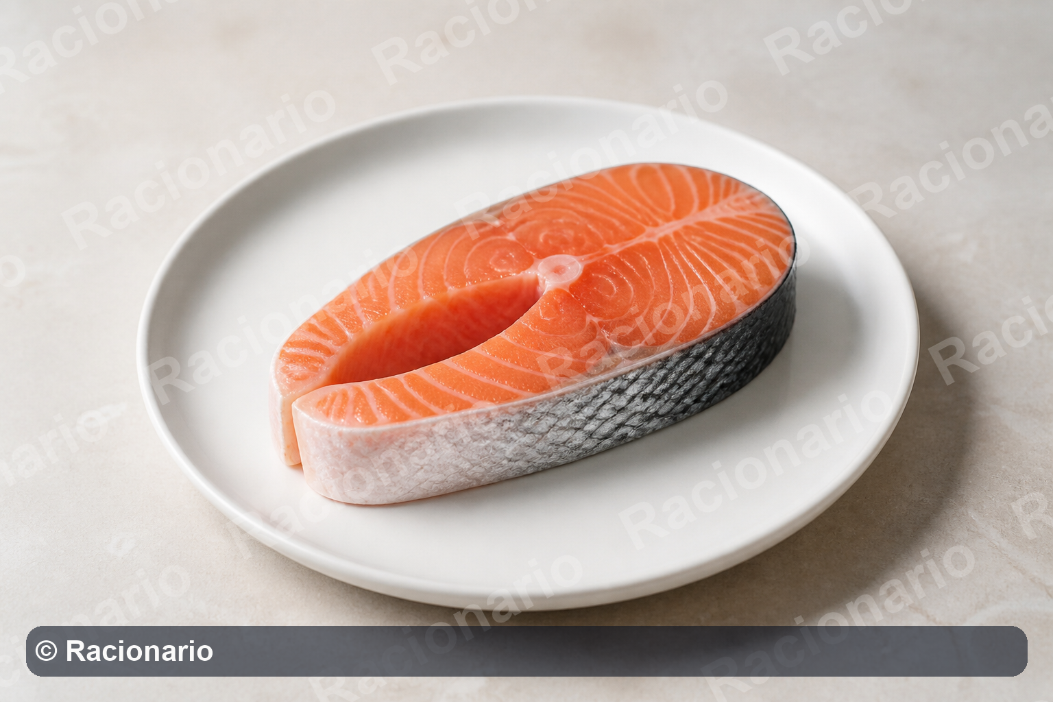 Ración de Salmón: Ración: rodaja de un dedo de grosor, 130 g