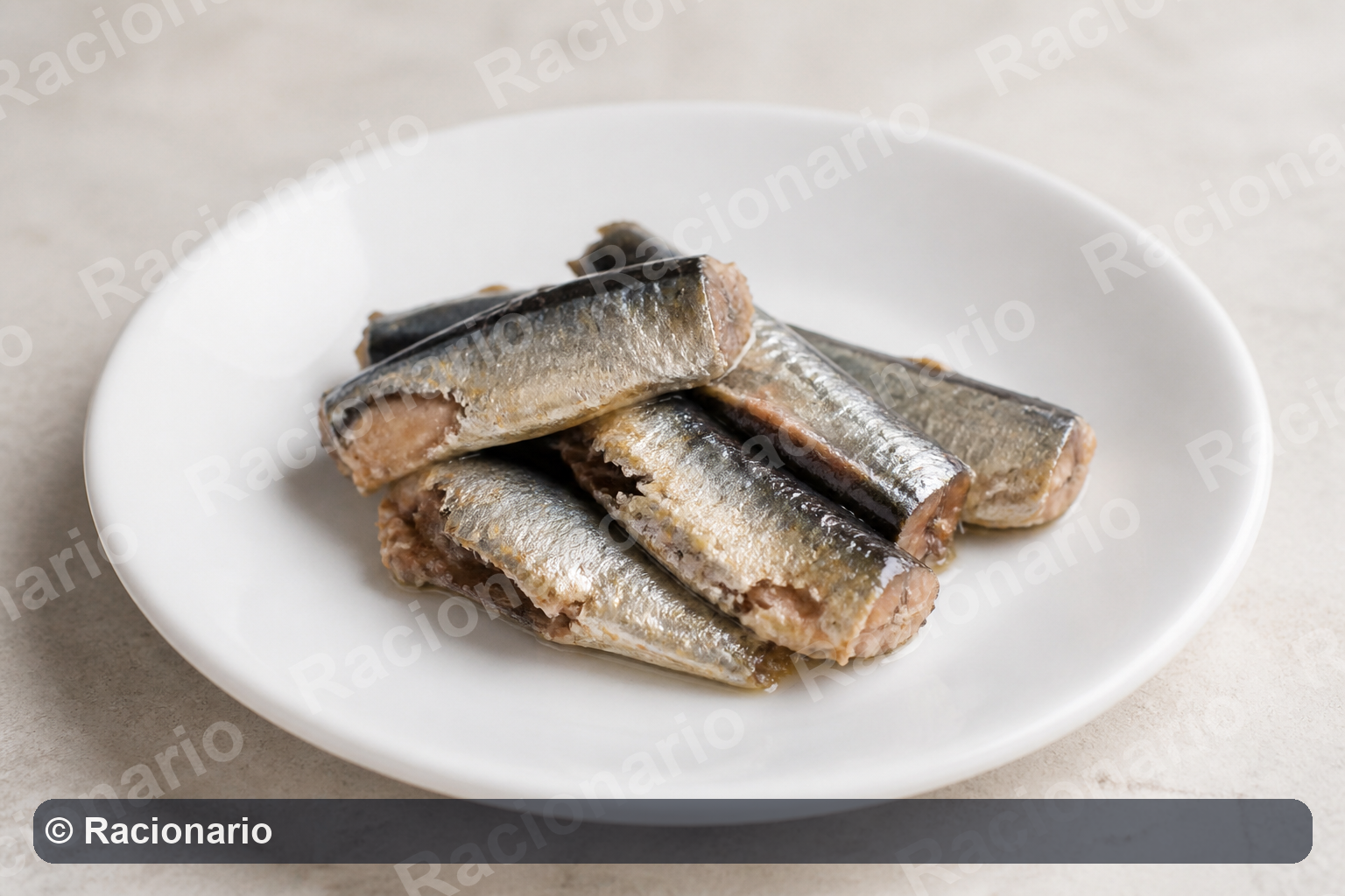 Ración de Sardinas en conserva: Lata escurrida: 60 g