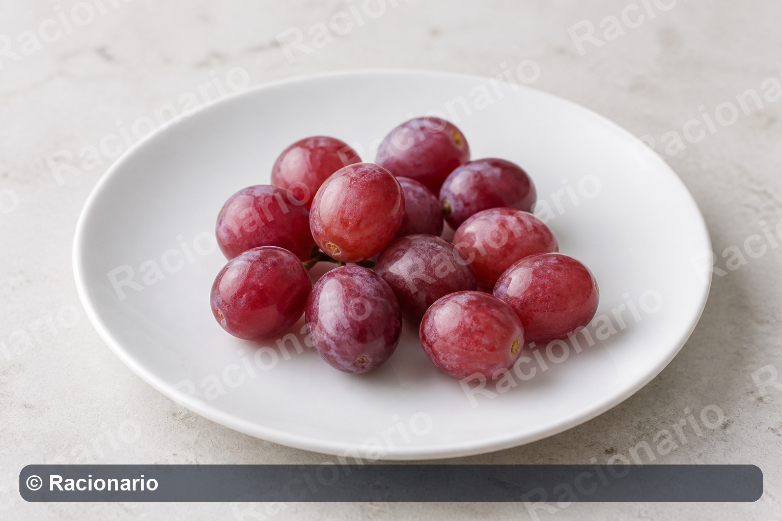 Ración de Uvas: Ración: 10-12 unidades, 150 g